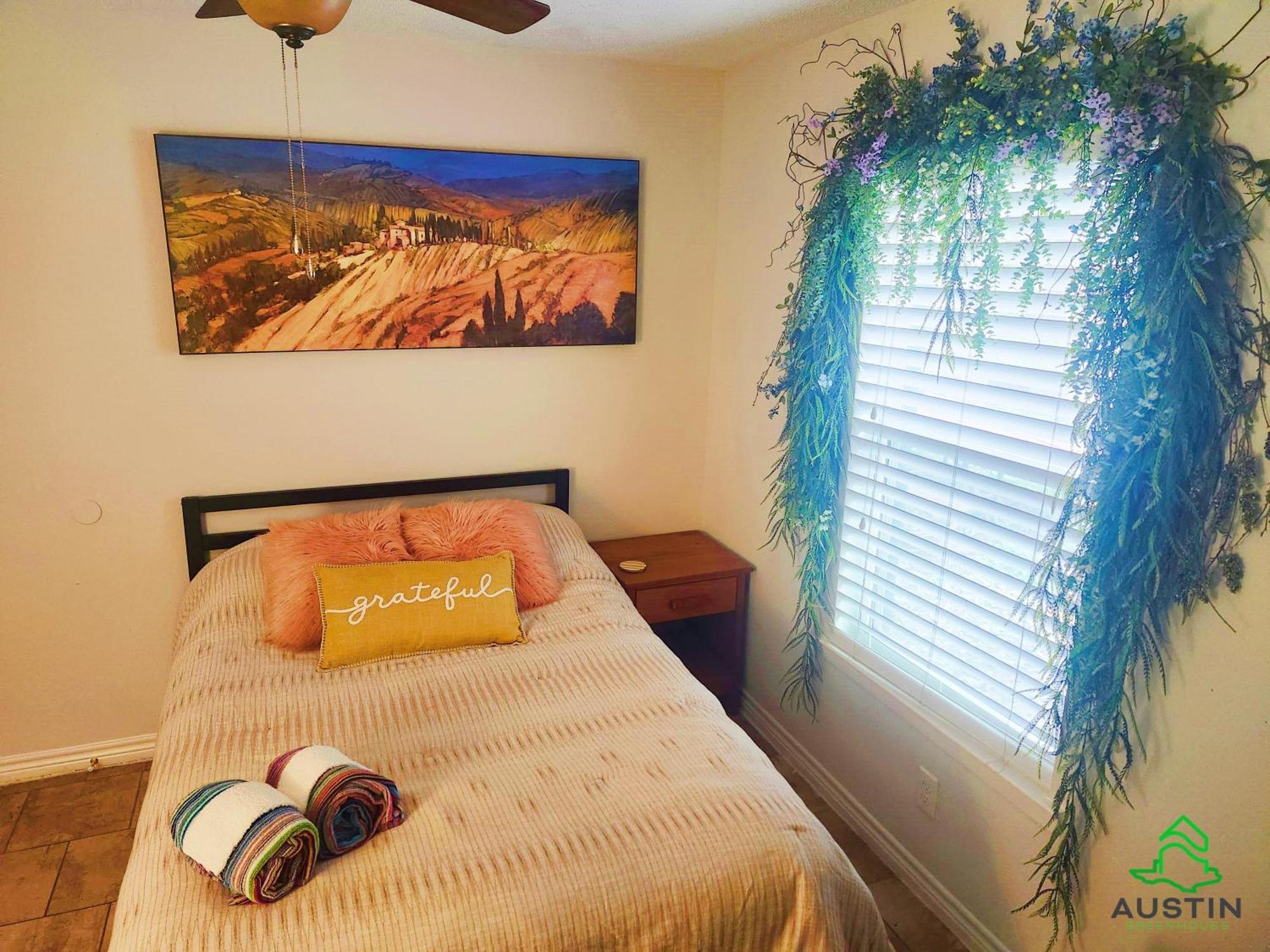 Austin Uncommon Room Rentals Exterior photo
